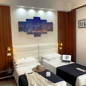 Kamer met Twee Aparte Bedden
